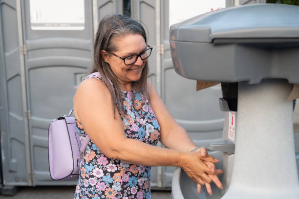 Best Portable restroom trailer rental  in Tarboro, NC